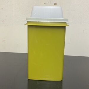 Vintage Tupperware Pick-a-Deli container pickle keeper green fresh old school